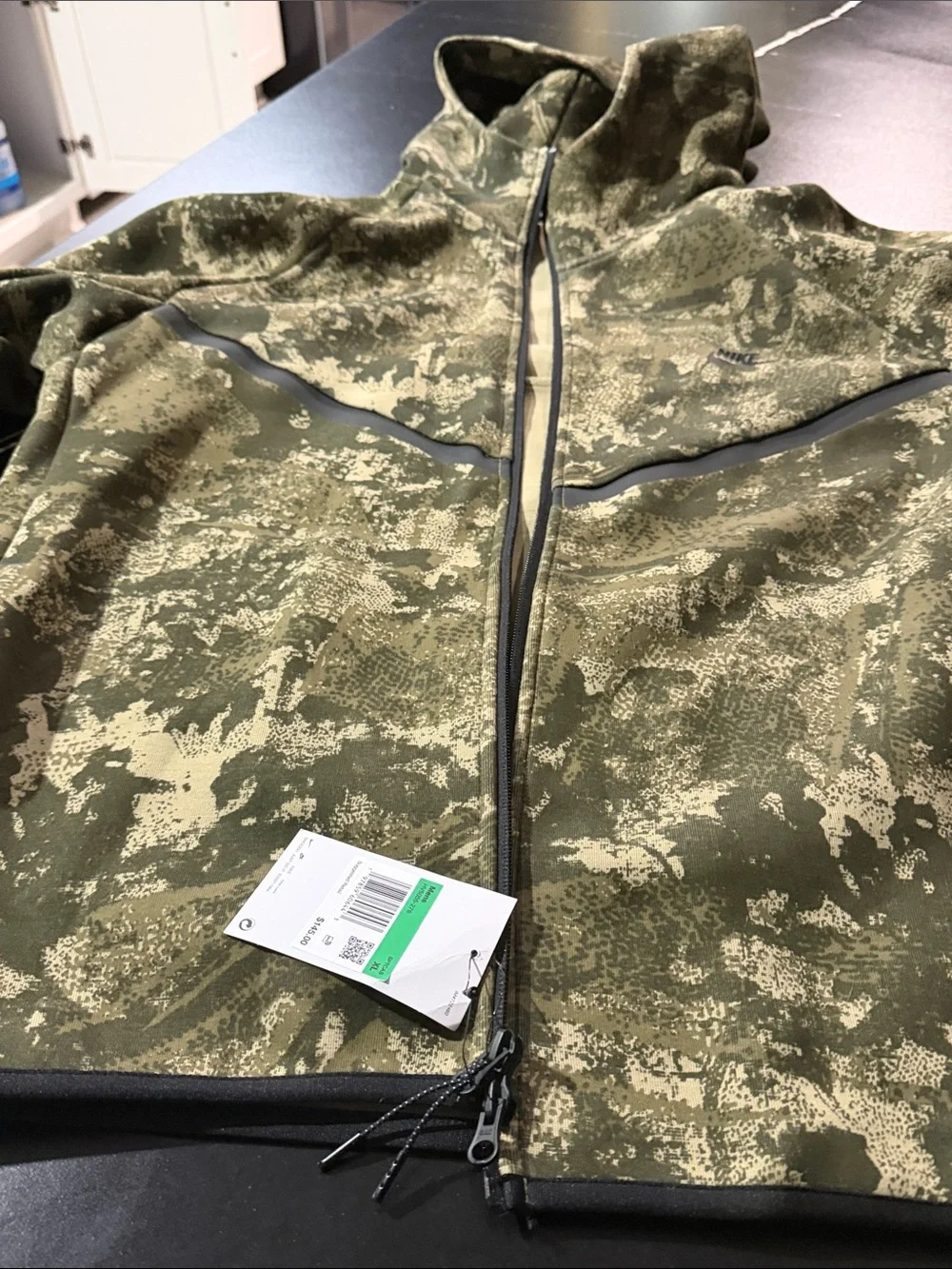 Nike Olive & Tan Camo Hoodie and Joggers Set